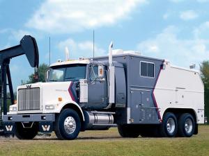 Western Star 4900 FA Oilfield 2008 года